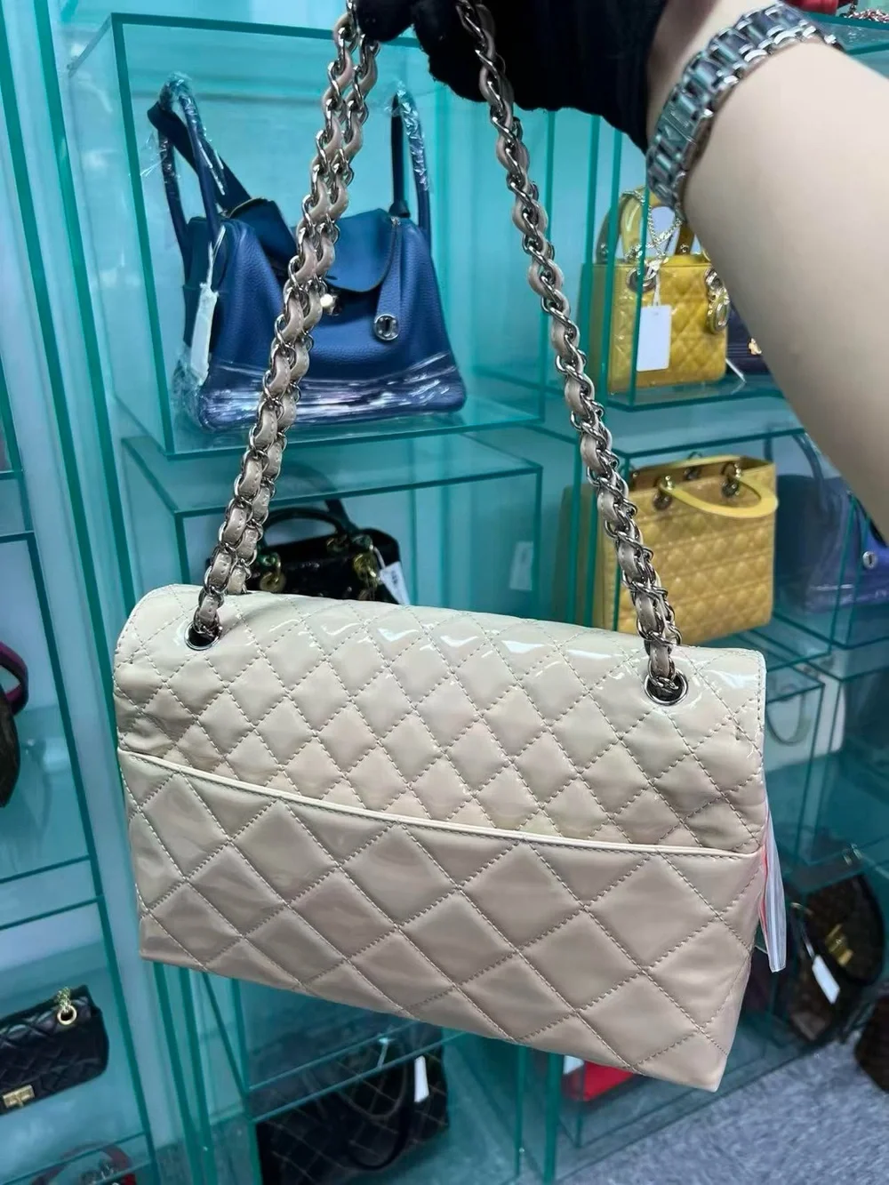CHANEL Cream Quilted Patent Leather Shoulder Bag with Silver Chain